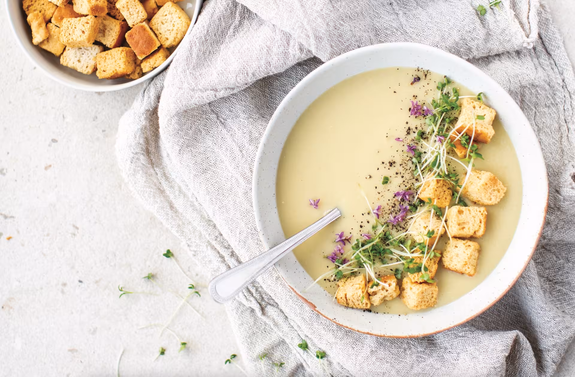 Tarragon-Scented Parsnip Soup